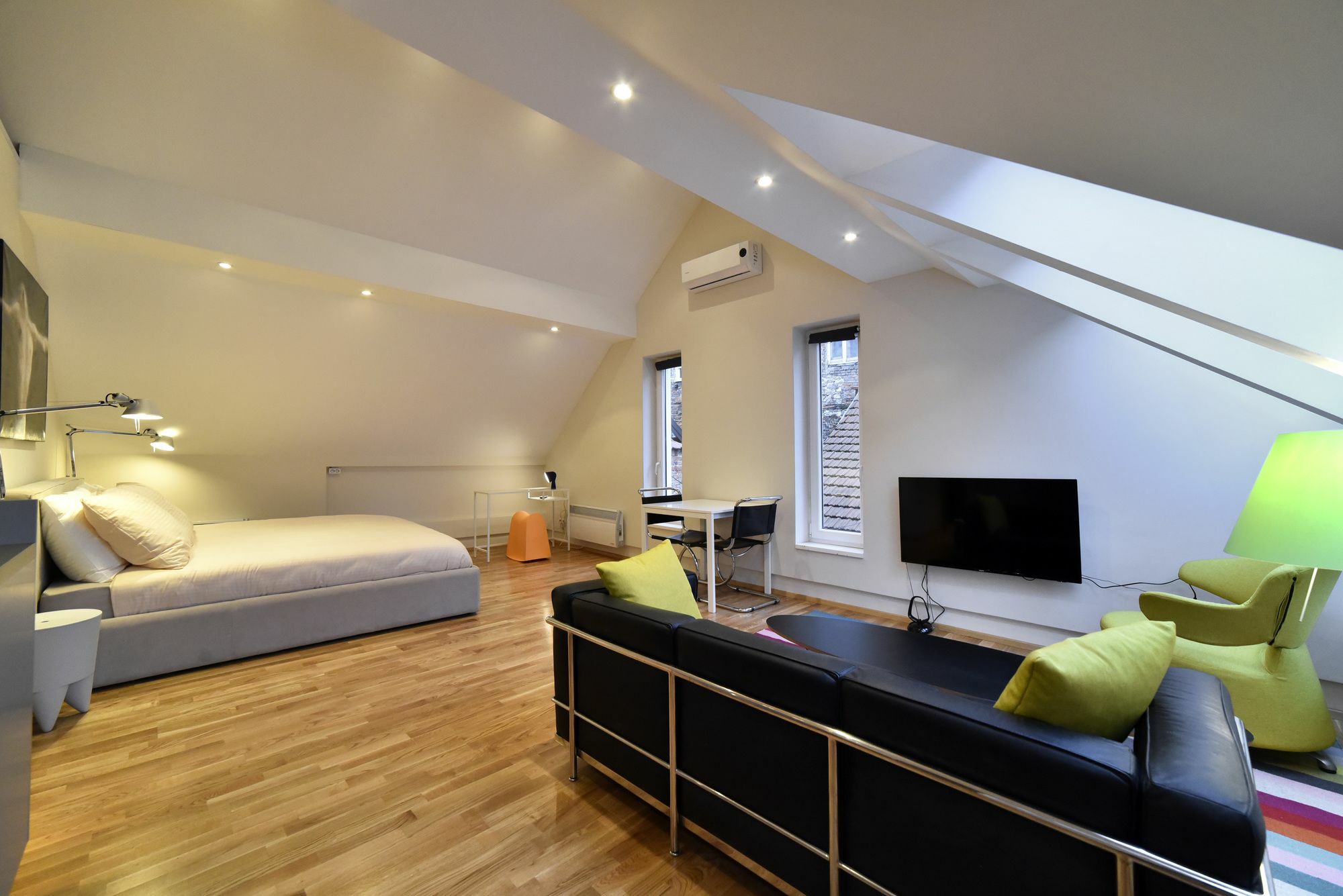 Apartment Skylight Загреб Екстериор снимка